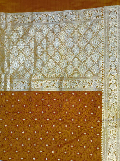 Gold Katan Tanchoi Silk Zari Booti