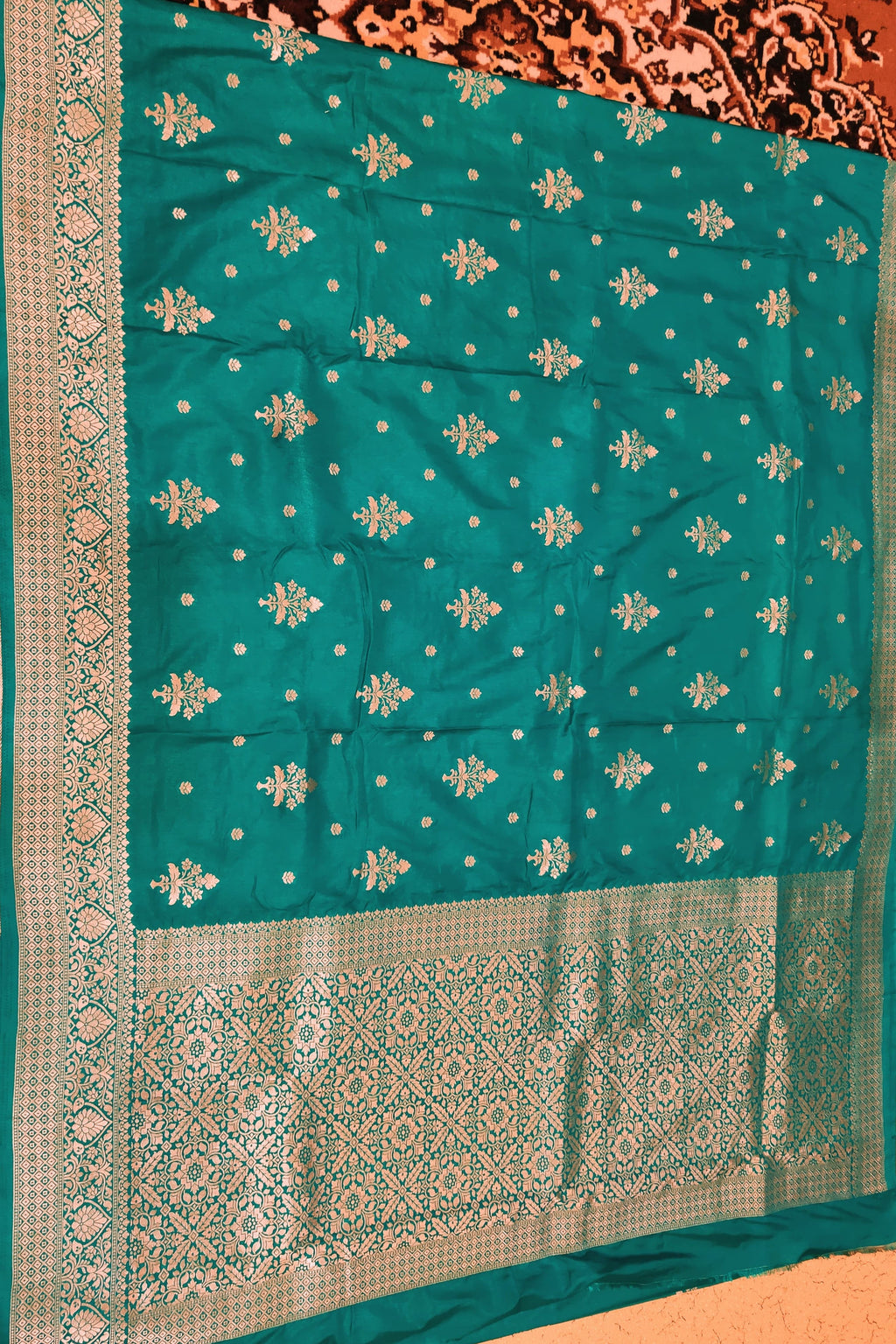 sapphire dola flat open